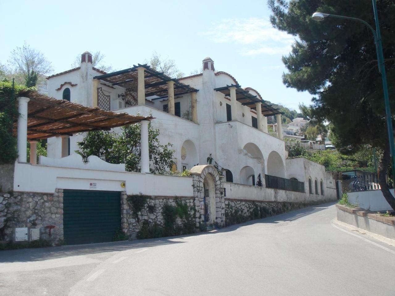 Apartment Nella Curva Della Funicolare, Capri